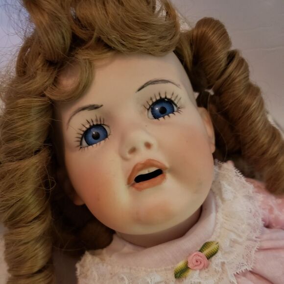 Ann Patzsch Porcelain Doll - Picture 2 of 5